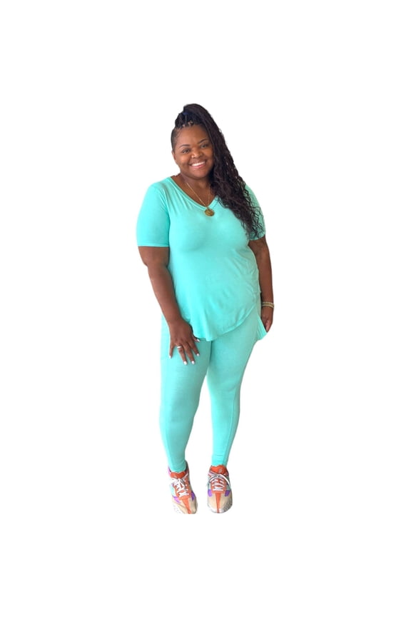 Women's Plus Size Mint Activewear Set