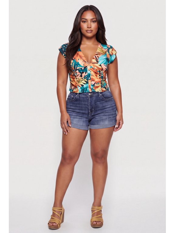 Women's Plus Size Patterned Corset Detail Top