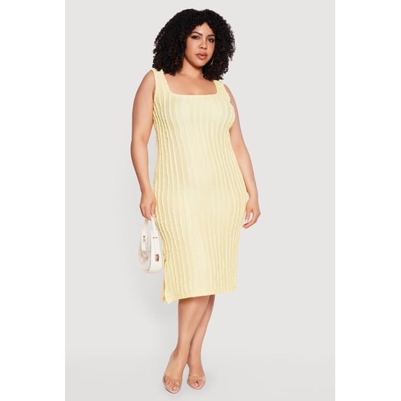 Women's Plus Size Side Slit Textured Knit Midi Dress