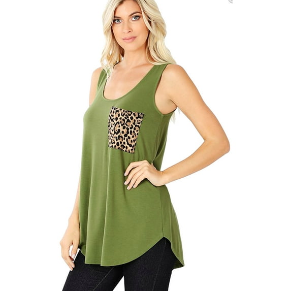 Women's Plus Size Sleeveless Perfect Fit Leopard Print Pocket Top