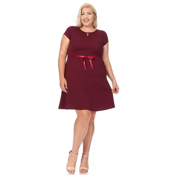 Women's Plus Size Solid Round Neck Front Cutout Short Sleeve Flared A Line Dresses