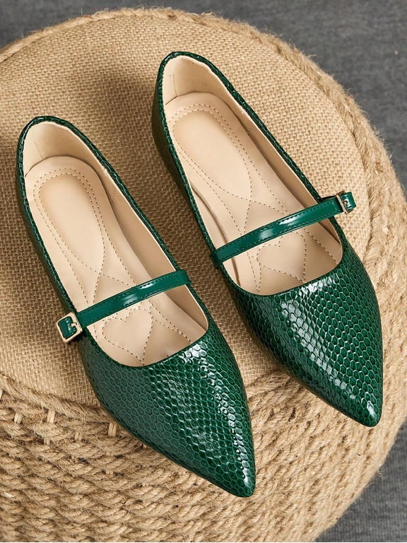Women's Pointy Toe Soft Leather Flats Slip-On Loafers - Comfortable Casual Ballerina Shoes for Work with Low Heels
