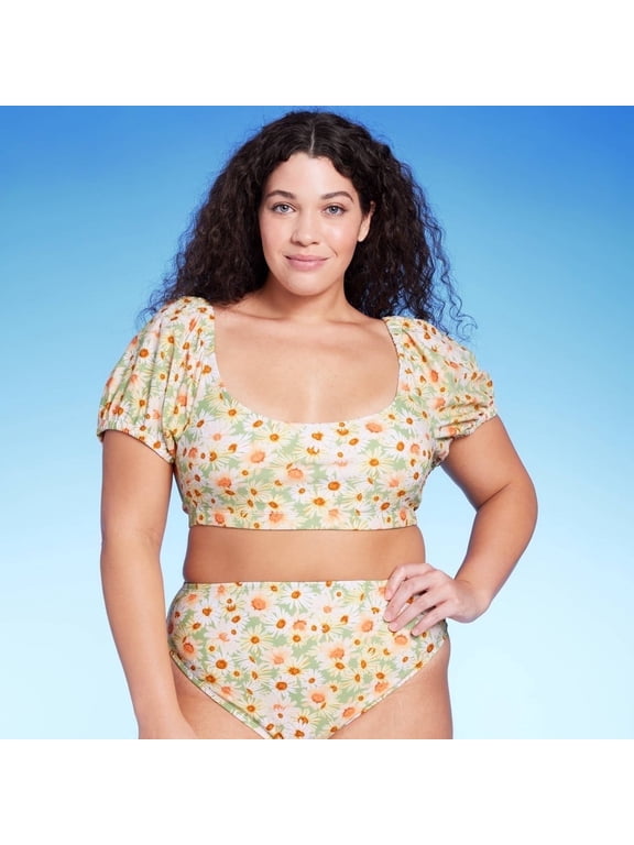 Wild Fable Women's Daisy Smocked Back Scoop Bikini & Tankini Top, 3X