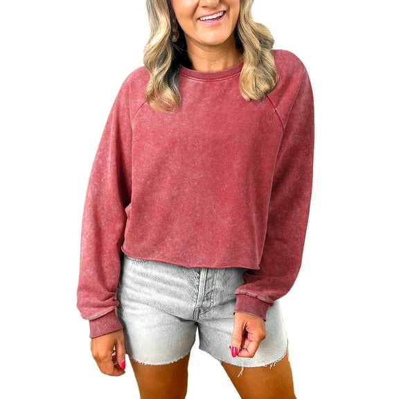 Women's Racing Red Mineral Wash Crop Sweatshirt – Casual Raglan Sleeve Design for Everyday Comfort [ZhiHiMeRi] | XL