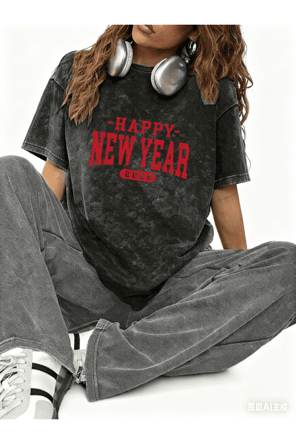 Women's Red Happy New Year 2026 Comfortable T-Shirt Casual Top Retro Typography Graphic Black S-2XL Plus Size