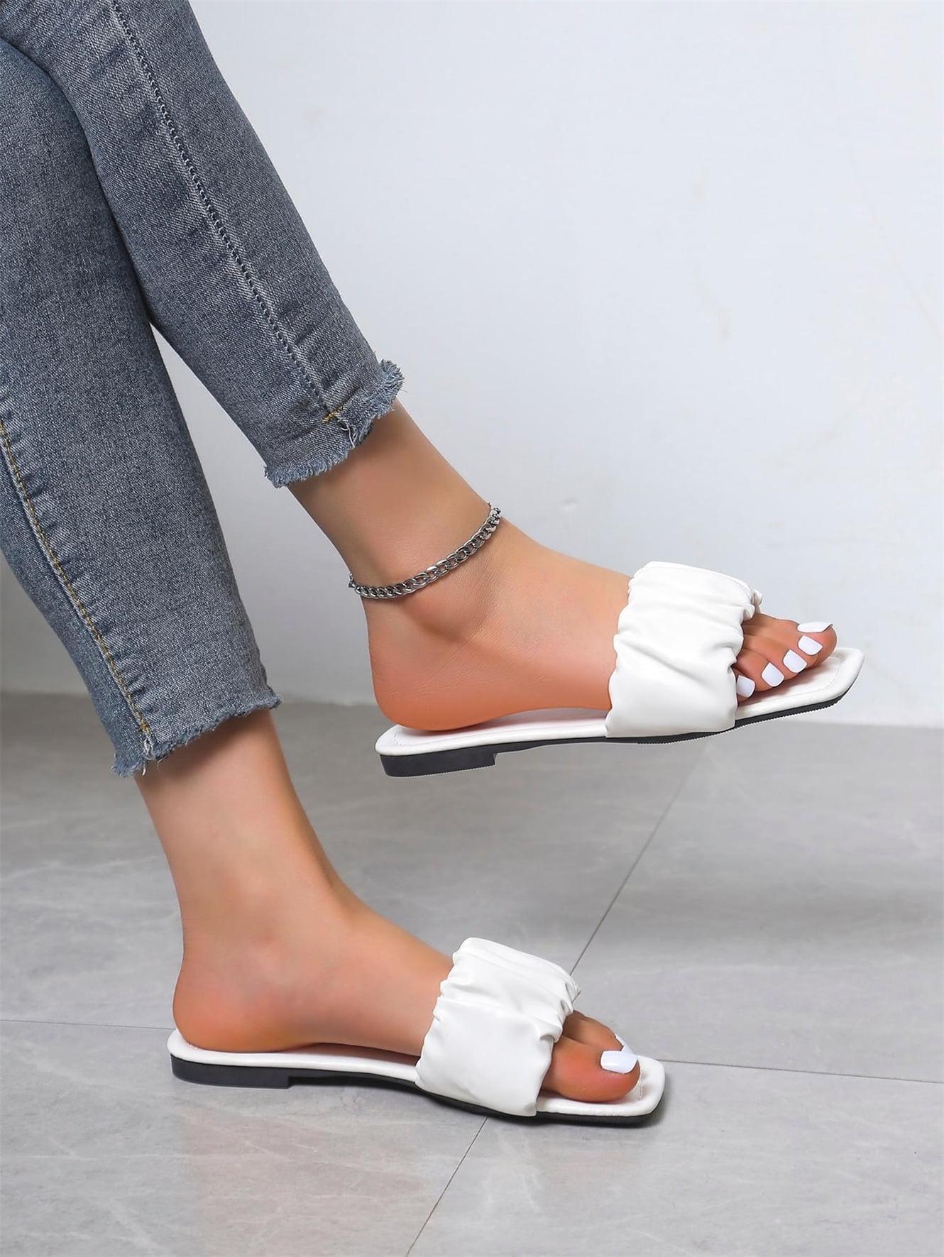 Bohemian Style Flat Sandals Women Slides 2023 Summer Square Toe
