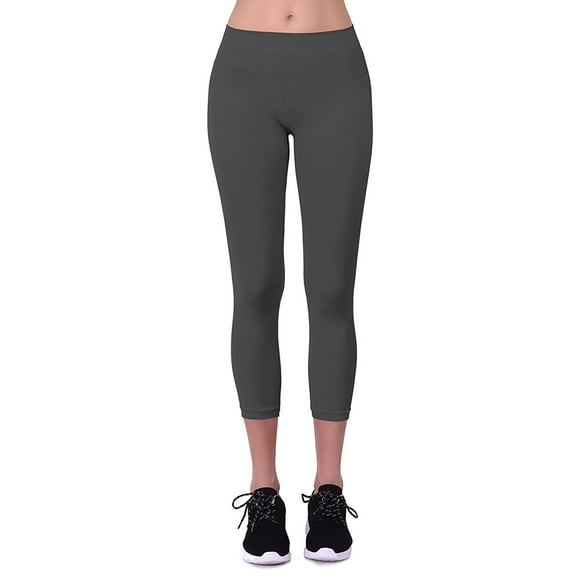 Women's Seamless Capri Length Nylon Athletic Leggings