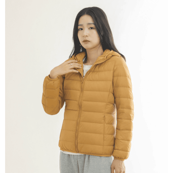 Women's Short Down Coat Packable Puffer Jacket With Hooded Winter Ultra Light Outerwear