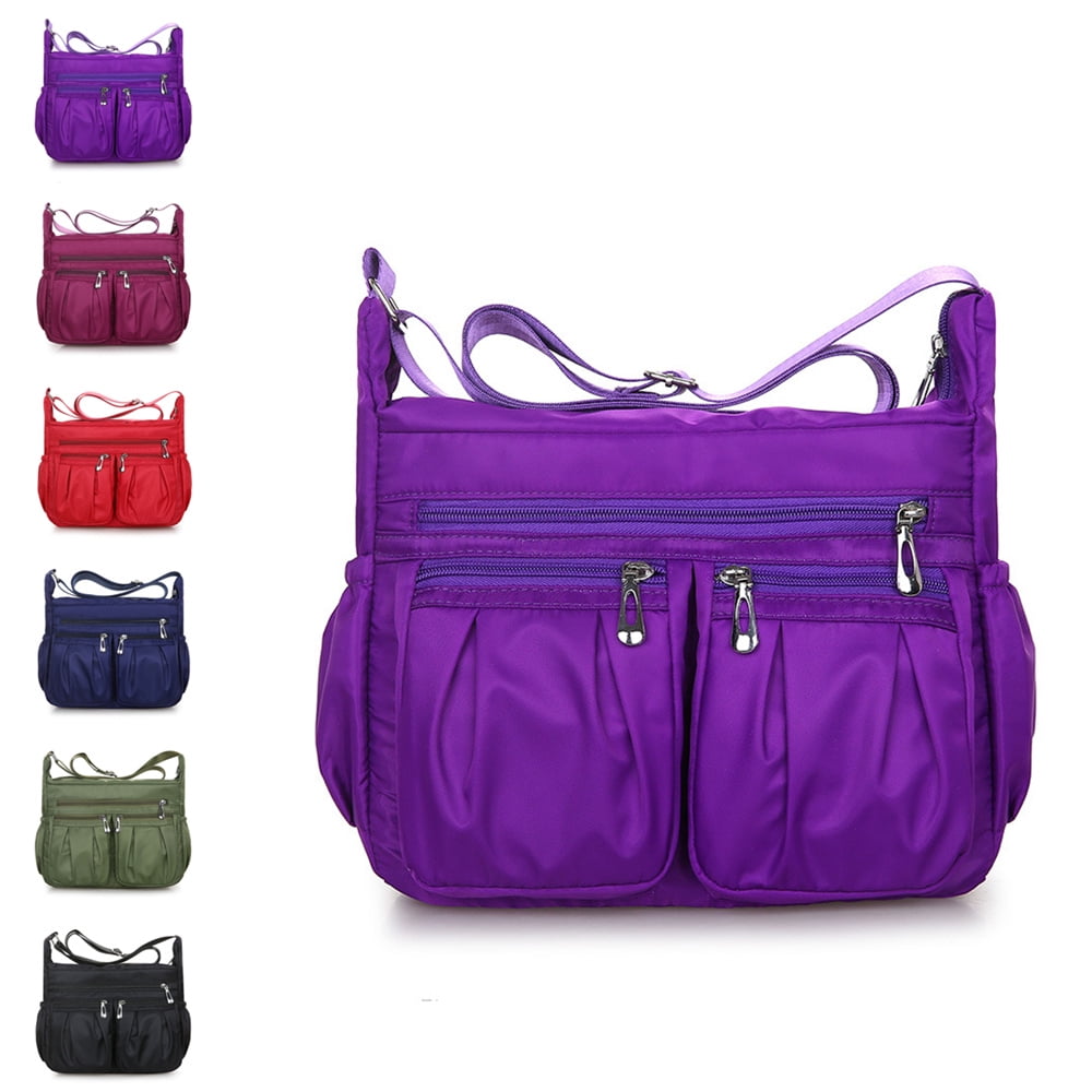 How to choose a handbag color - une femme d'un certain âge