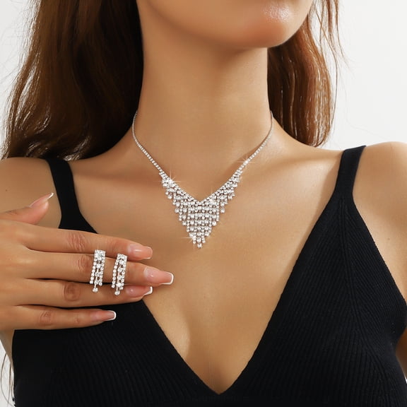 Women's Silver Earrings And Necklace Set