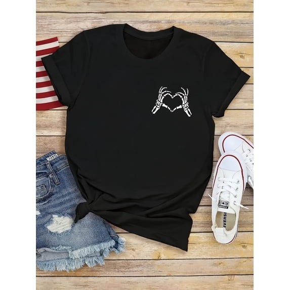 Women's Skeleton Hand Heart Pocket Graphic T‑Shirt, Gothic Spooky Short‑Sleeve Crew‑Neck Casual Summer Layering Tee
