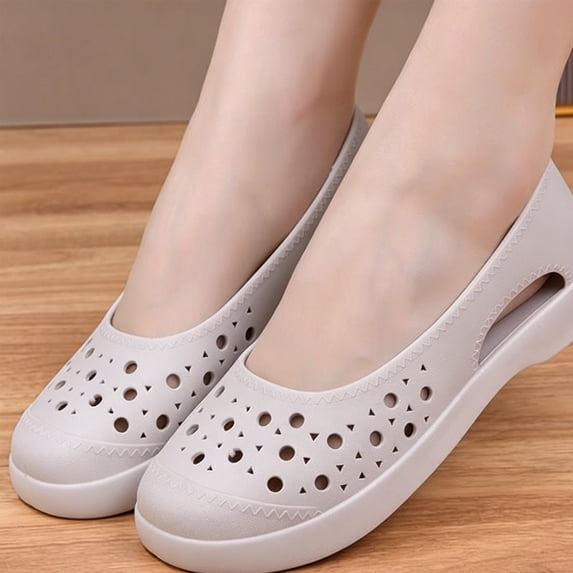 Women's Slip-On Work Shoes Hollow-Out Waterproof Breathable Flats for Nurses & Casual Wear