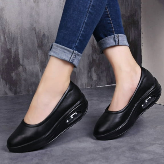 Women's Slip-on Casual Sneakers Women's Nurse Shoes Comfortable Nurses Anti Slip  Nursing Shoes  Breathable Restaurant Service Work Casual Athletic Loafers