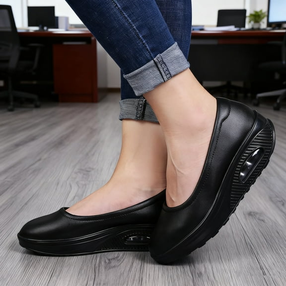 Women's Slip-on Casual Sneakers Women's Nurse Shoes Comfortable Nurses Anti Slip Nursing Shoes Breathable Restaurant Service Work Casual Athletic Loafers