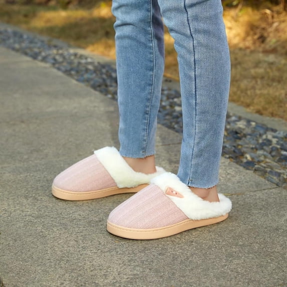 Women's Slip on Fuzzy House Slippers Memory Foam Slippers Scuff Outdoor Indoor Warm Plush Bedroom Shoes with Faux Fur Lining