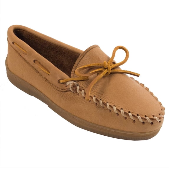 Minnetonka Women's Moosehide Fringed Kiltie Moccasins, Natural, 6 W US