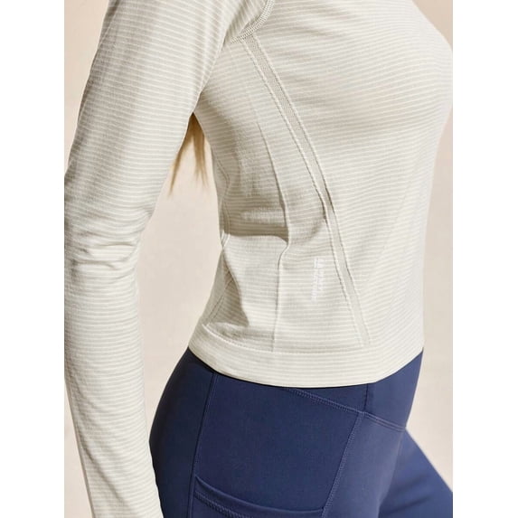 Women's Striped Long Sleeve T-Shirt, Fitted Casual Crew Neck Top for Everyday Wear and Layering