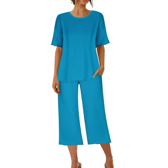 Women's Summer 2 Piece Outfits Casual Short Sleeve Tops and Capri Pants Pajama Set Indoor Loungewear With Pockets