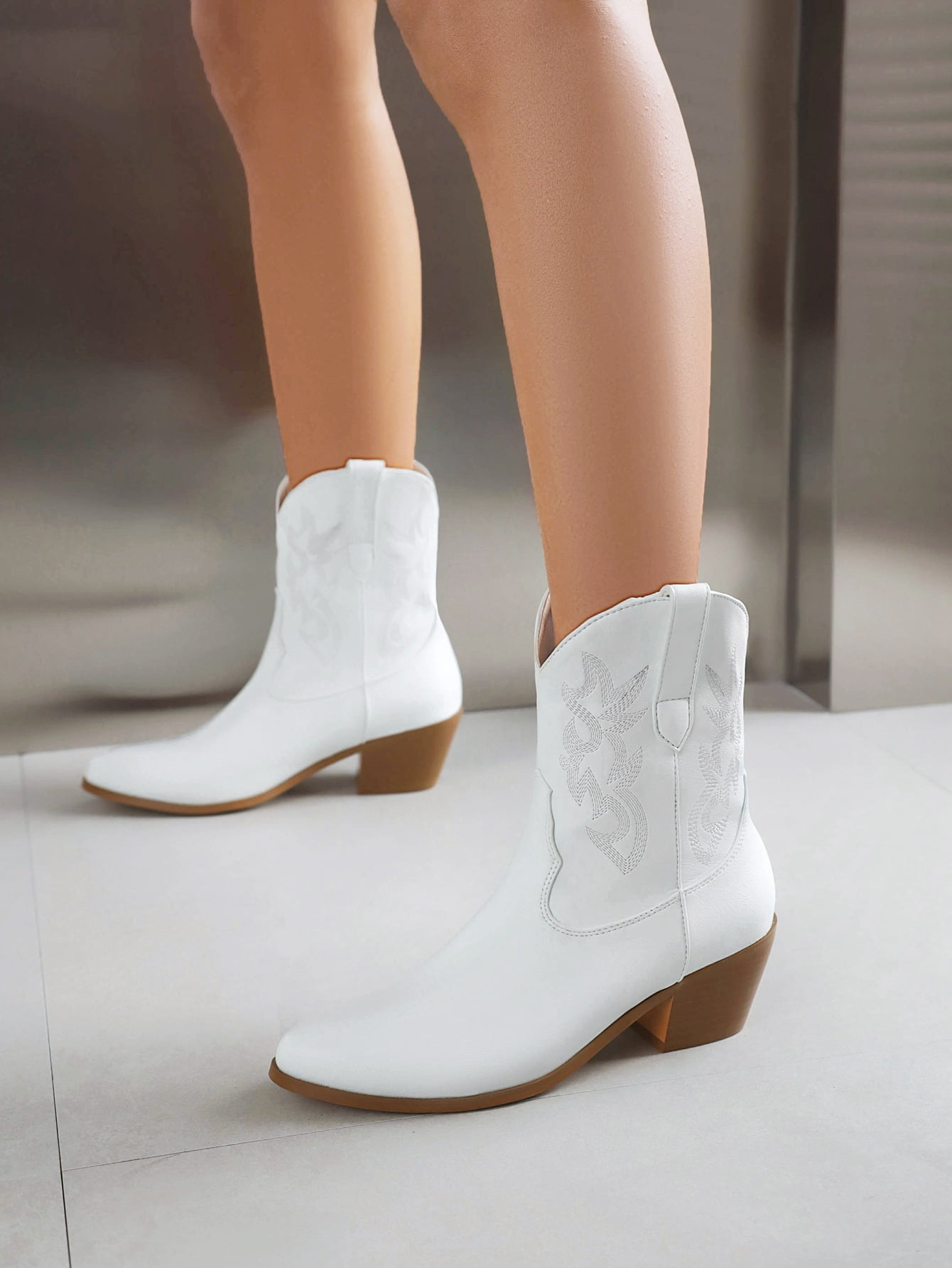 Cowboy boots shop walking heel