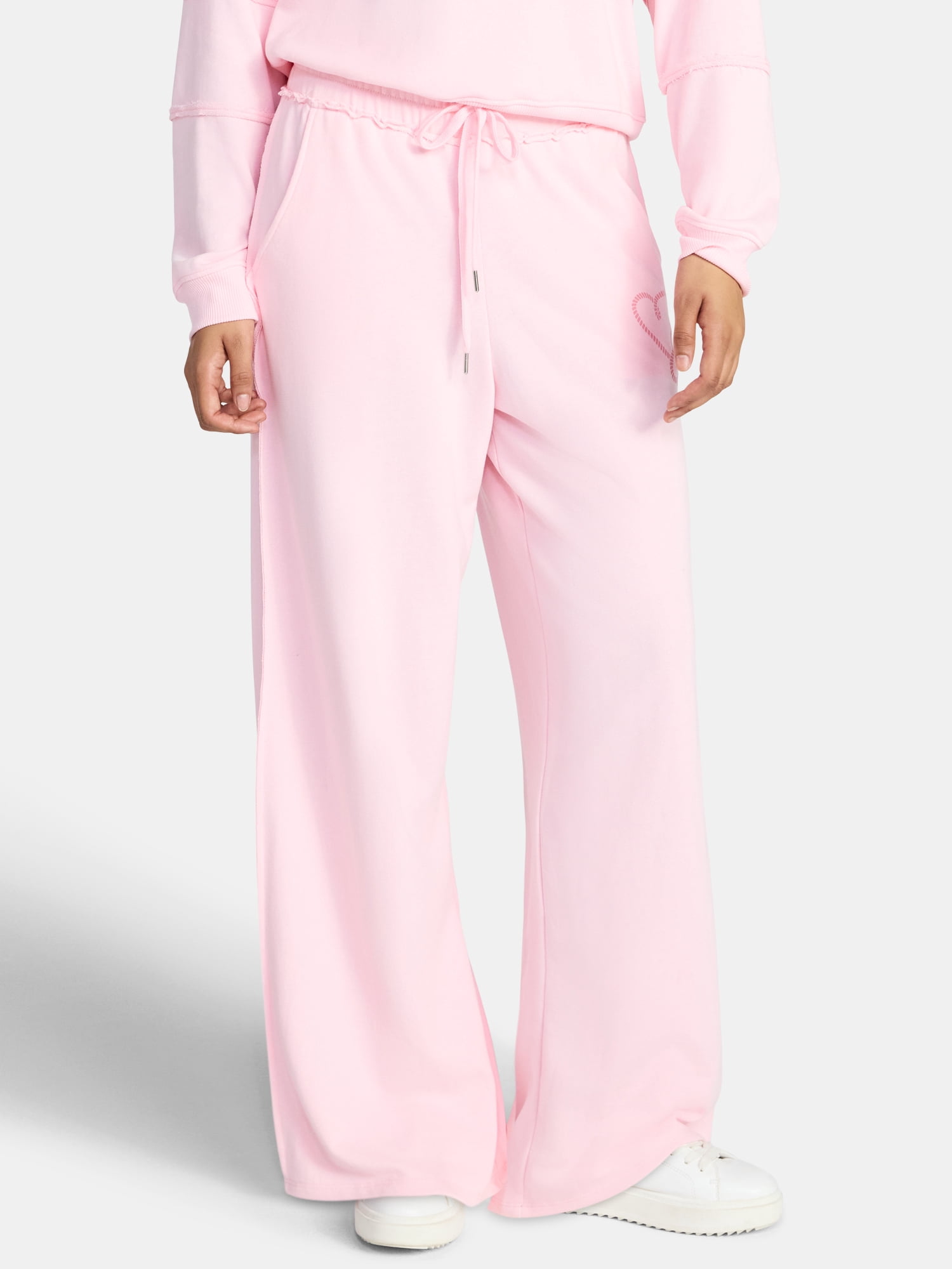 Valentine's Day Women's Heart Lasso Graphic Fleece Pants from Way to Celebrate, Sizes S-XXXL