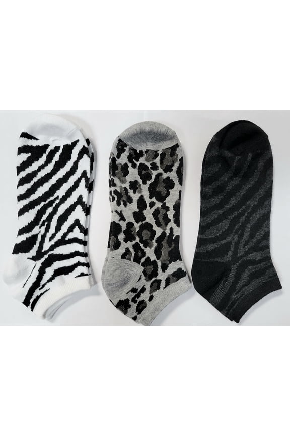 Women's Various Colors Designs Fashion Cozy Ankle Low Cut Crew Socks
