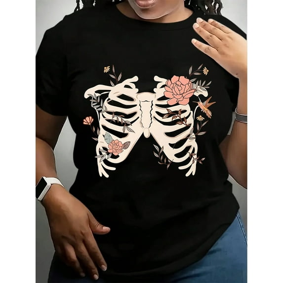 Women's Vintage Halloween T-Shirt , Retro Halloween Party Outfit ,Soft Vintage Tee For Costume Parties & Everyday Gothic Style ,Women's Classic Fit