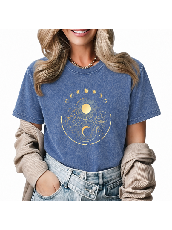Women's Vintage Washed Celestial Sun Moon Geometric Graphic Tee Summer Casual Crewneck Top