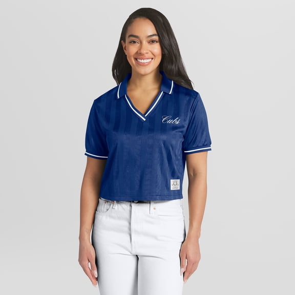 Women's WEAR by Erin Andrews Royal Chicago Cubs Cropped V-Neck Polo