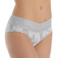 thumbnail image 1 of Women's Warner's 5609J No Pinching. No Problems. Hipster with Lace Panty, 1 of 4