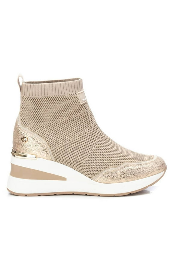 Women's Wedge Sport Booties By XTI 142405