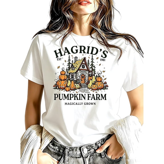 Women's White Crew Neck Oversized Graphic T‑Shirt, Hagrids Pumpkin Farm Fall Halloween Short Sleeve Tee