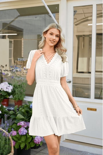 Scallop Dress White