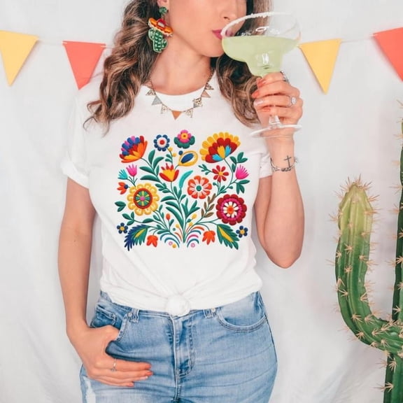 Women's White Mexican Floral Embroidery Style Graphic Tee Plus Size S-5XL, Vibrant Printed T-Shirt, Casual Oversized Top for Boho & Cultural Enthusiasts