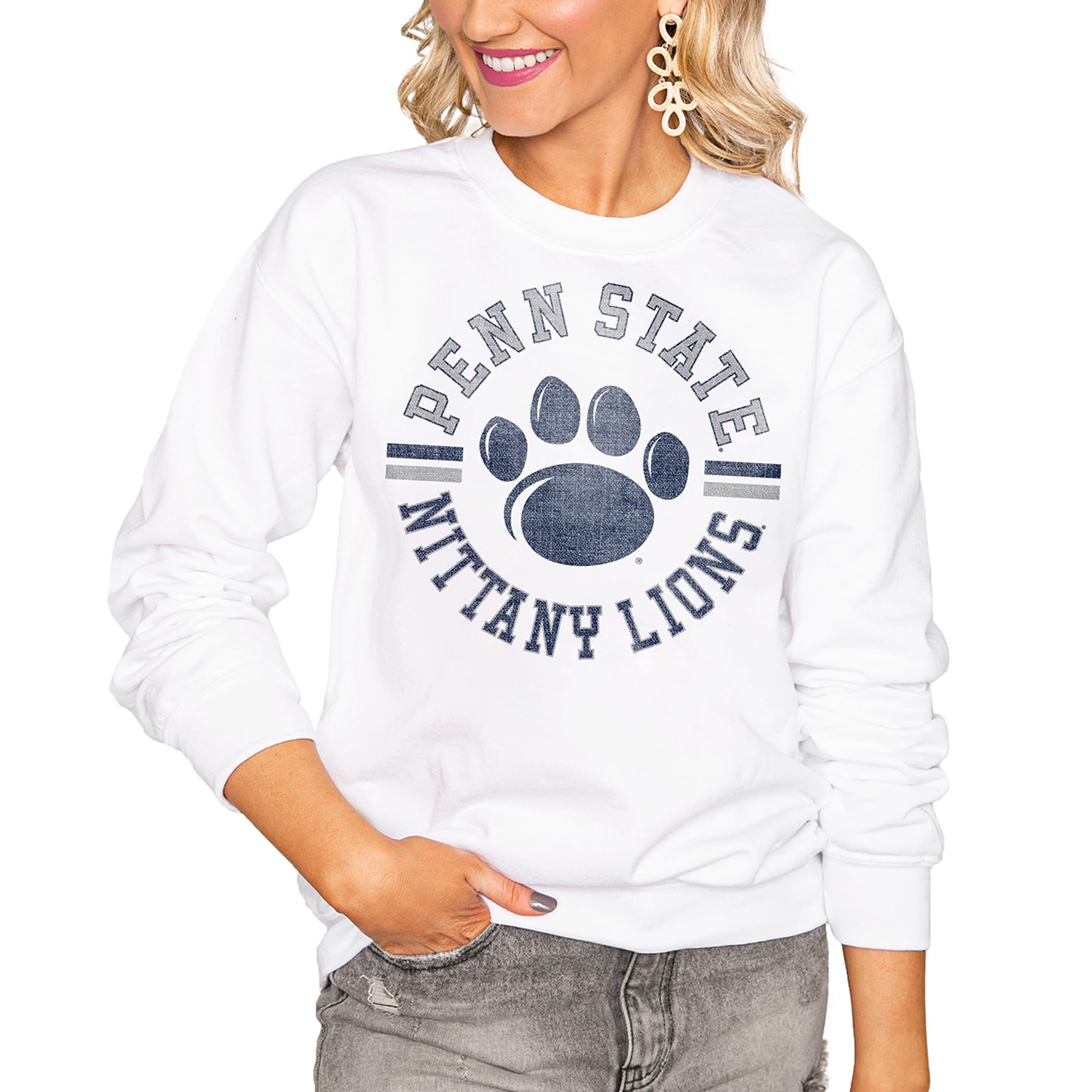 Women's White Penn State Nittany Lions Vintage Days Perfect Pullover Sweatshirt - image 1 of 1