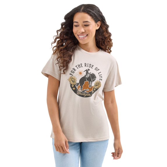 Women's Wrangler Graphic Tee Color: Ride Of Life Size: MEDIUM