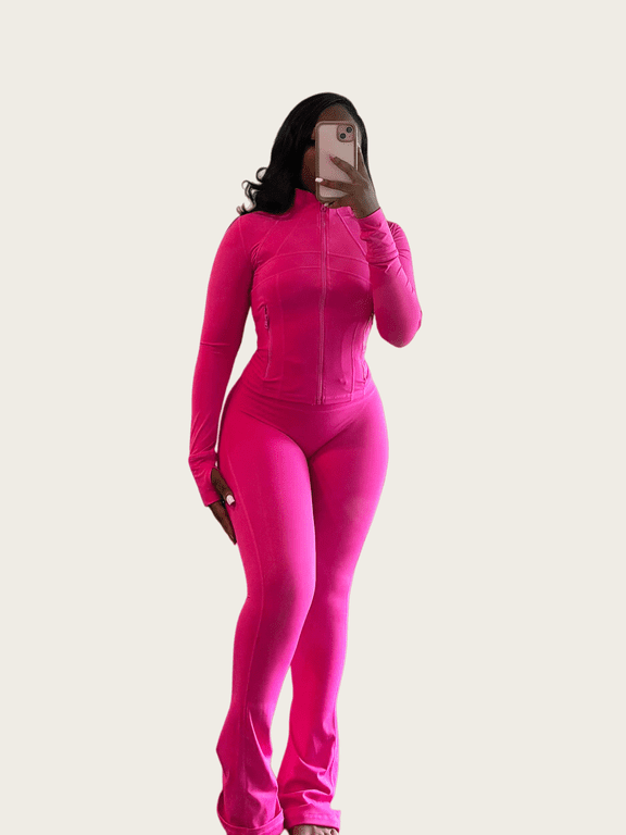 Women’s Zip-Up Athleisure Set — Slim Fit Stretch Tracksuit, Compression Sportswear 2-Piece Outfit, High-Rise Flare Leg Pants, Body-Contouring Activewear, Soft Breathable Workout Set