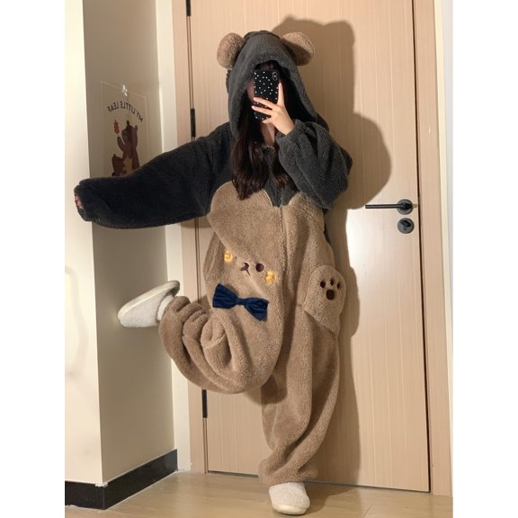 Women's thickened plush warm hooded novelty one-piece pajamas, long-sleeved zippered plush party pajamas and home clothes, cartoon bear hooded contrasting color plush jumpsuit, suitable for carnival