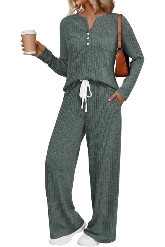 Womens 2 Piece Lounge Sets Matching Airport Travel Outfits Winter Clothing Fall Pajamas Sweat Suits Pockets