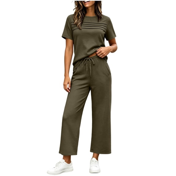 Womens 2 Piece Outfits Sweatsuit Short Sleeve Tops and Drawstring Waist Cropped Wide Leg Pants Lounge Workout Sets