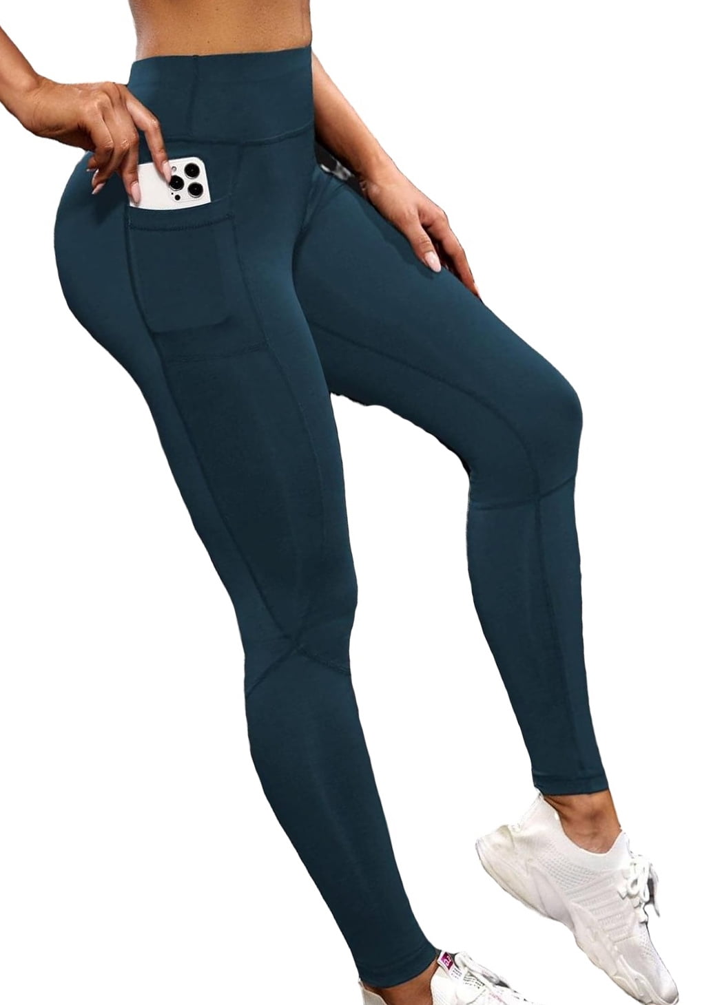 Tights with clearance pocket for phone