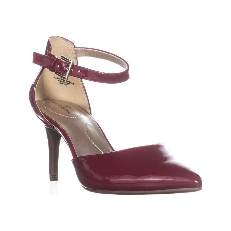 Bandolino women's ginata clearance pump