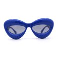thumbnail image 1 of Womens Bold Balloon Bloated Thick Rim Oversize Cat Eye Sunglasses Blue Black, 1 of 4