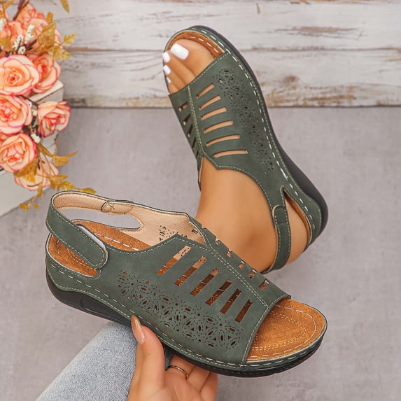 Womens Casual Sandals Women Spring/Summer Fashionable And Casual Versatile Solid Color Large Slope Heel Hollow Lightweight Thick Bottom Sandals,Green,39
