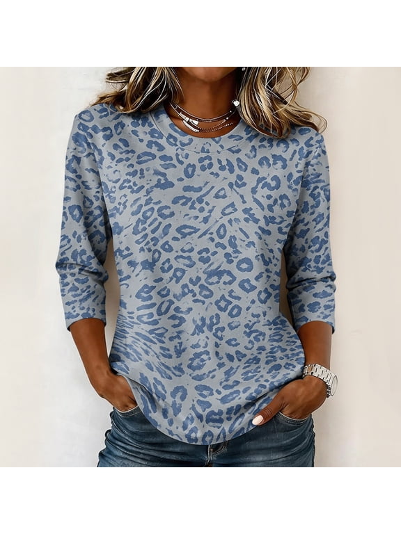 Womens Casual Tunic Top Crew Neck 3/4 Sleeve Leopard Print Loose Curved Hem Pullover Shirt for Weekend Shopping and Travel Light Blue M