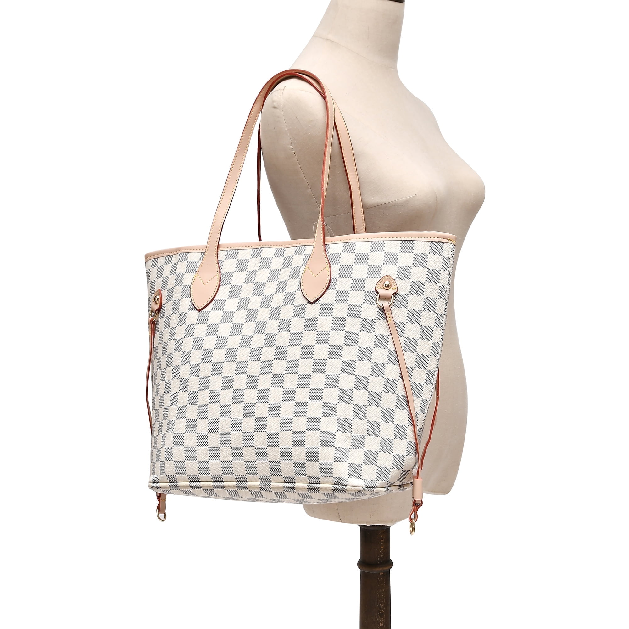 Cream checkered tote bag deals