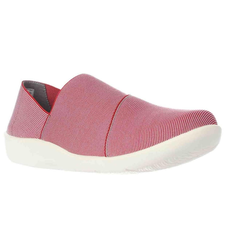 Clarks women's cloudsteppers shop sillian firn flat