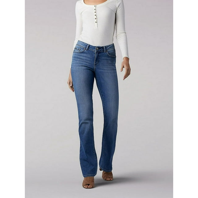 Womens Curvy Fit Bootcut Jean in Majestic