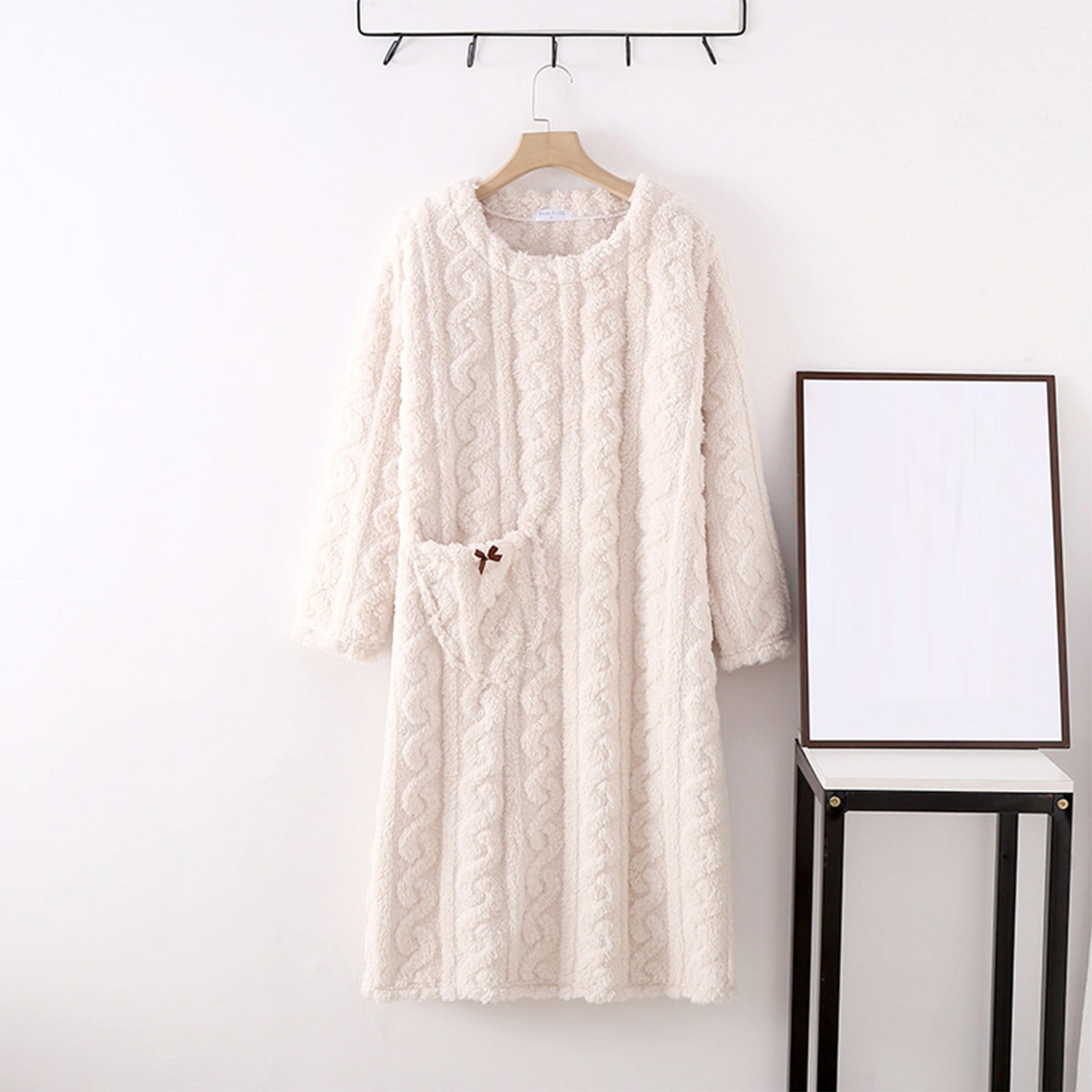 Womens Cute Fleece Dresses with Pocket Casual Long Sleeve Crew Neck Nightgowns Ladies Solid Soft Flannel Loose Homewear Pajamas Dress