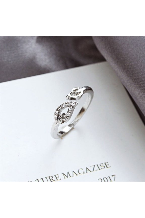 Womens Diamond Fashion Ring: Alloy Metal Leaf Shaped Rhinestone Rings, Sparkling Crystal Jewelry Gift