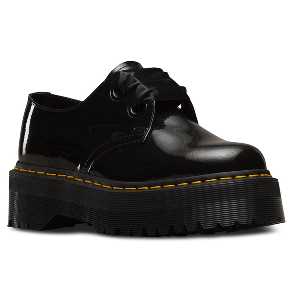 Holly patent dr martens 2025